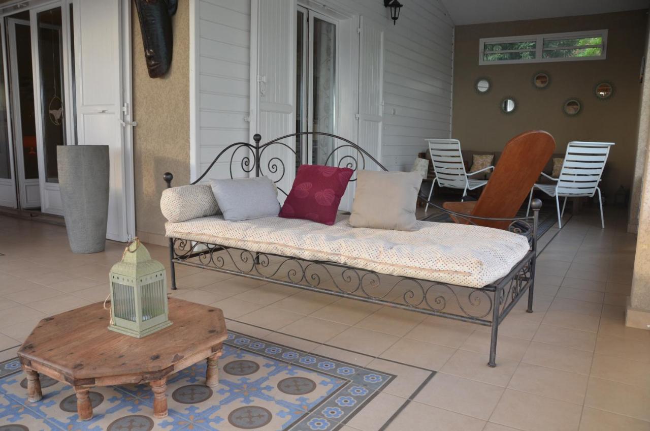 Au Claire De L'Eau Apartment Saint-Leu Luaran gambar